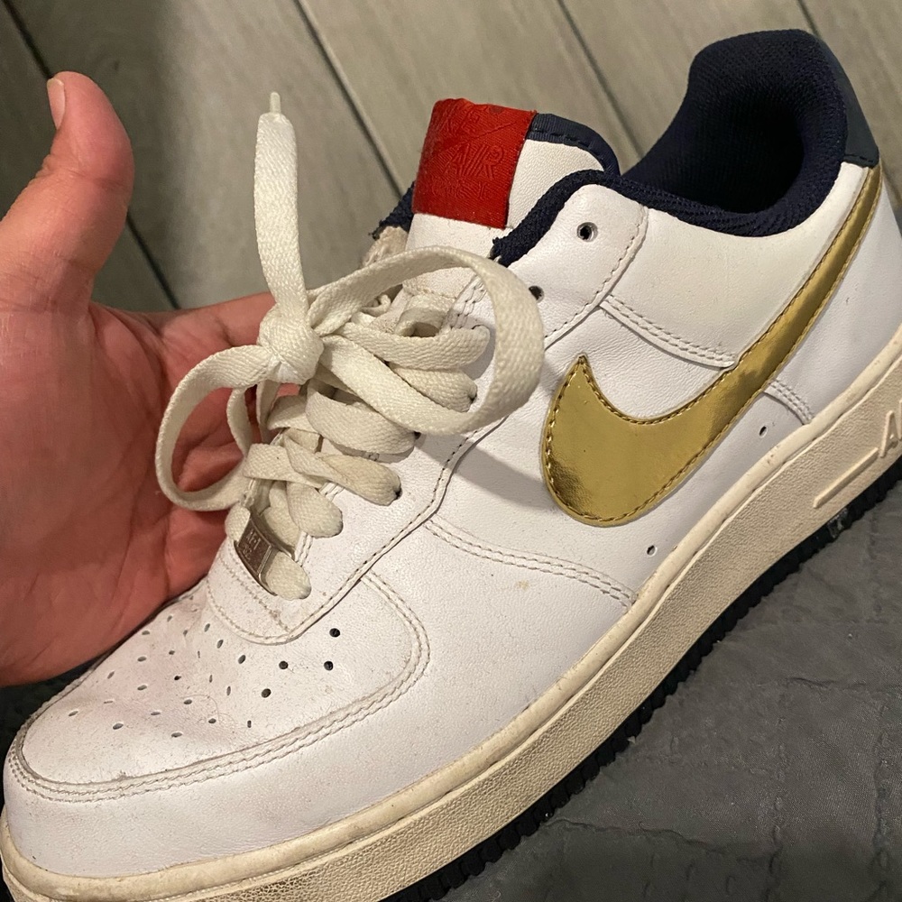 Extremely rare 2007 Nike Air Force one Olympics